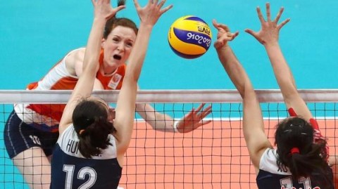 里约奥运女排决赛中国3-1塞尔维亚 时隔12年夺金