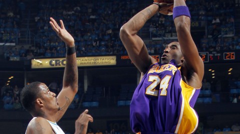 那个跌宕起伏的夜晚——2011年湖人对黄蜂季后赛G4的激情瞬间