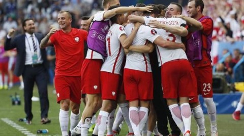 波兰VS乌克兰！残阵碰撞+世仇恩怨，谁能终结困境？——赛事前瞻