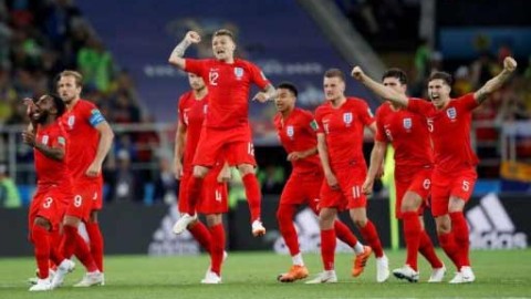 英格兰VS瑞典！欧洲杯卫冕冠军遭遇北欧劲旅，谁能杀入四强？