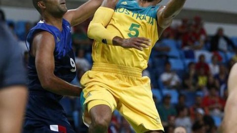 圣城上空永恒的数字：2026年马刺队退役球员名单与球衣全揭秘